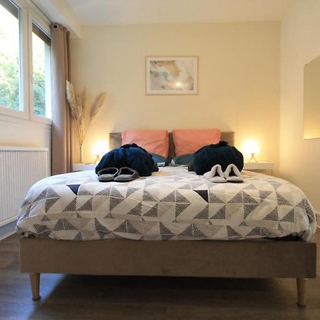 Derniere Reservations Avant Indisponibilite En Septembre Pour 12 Mois, Illimites Jacuzzi Spa Bain A Remous Interieur, Sauna Interieur, Parking Reserve, Vue Et Acces Parc, Prestations Uniques, 1Er Etage Corbeil-Essonnes Extérieur photo
