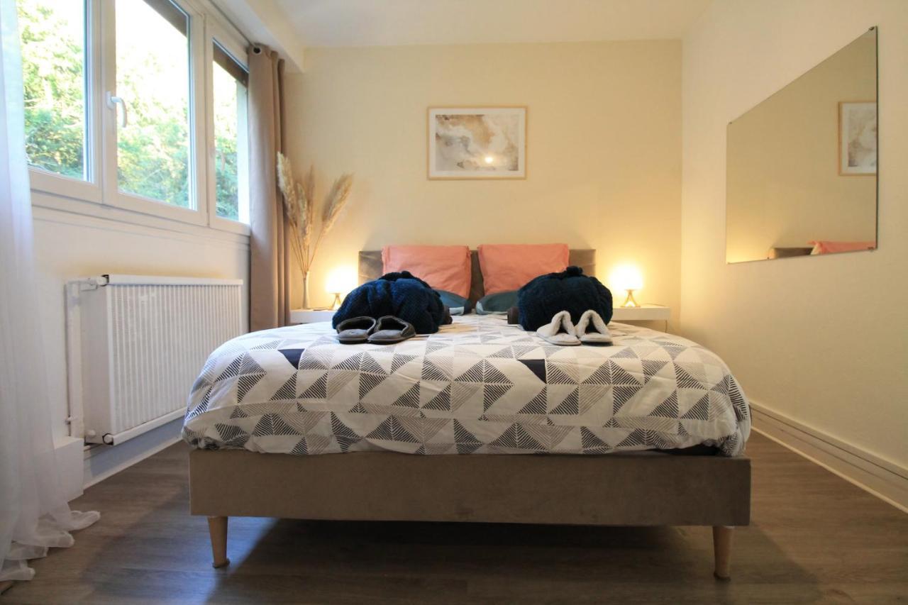 Derniere Reservations Avant Indisponibilite En Septembre Pour 12 Mois, Illimites Jacuzzi Spa Bain A Remous Interieur, Sauna Interieur, Parking Reserve, Vue Et Acces Parc, Prestations Uniques, 1Er Etage Corbeil-Essonnes Extérieur photo