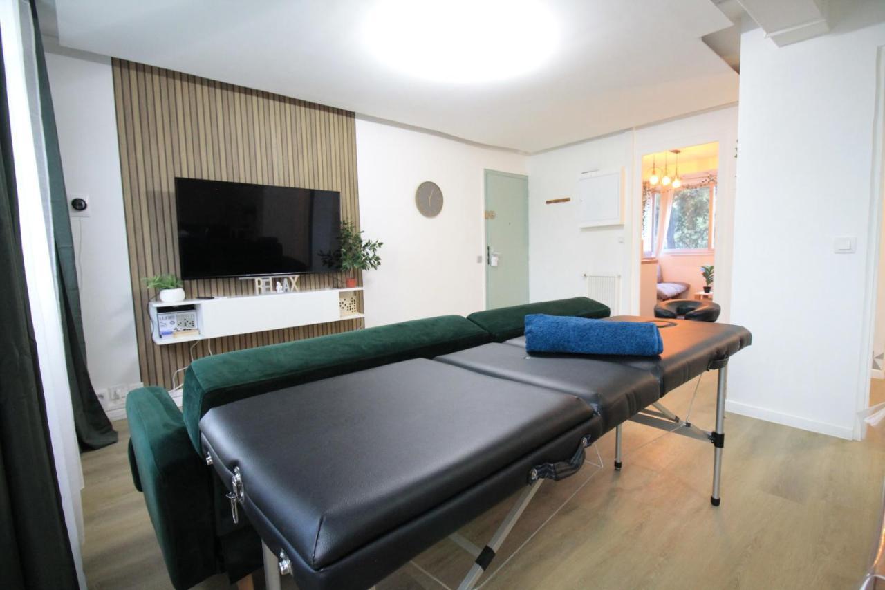 Derniere Reservations Avant Indisponibilite En Septembre Pour 12 Mois, Illimites Jacuzzi Spa Bain A Remous Interieur, Sauna Interieur, Parking Reserve, Vue Et Acces Parc, Prestations Uniques, 1Er Etage Corbeil-Essonnes Extérieur photo
