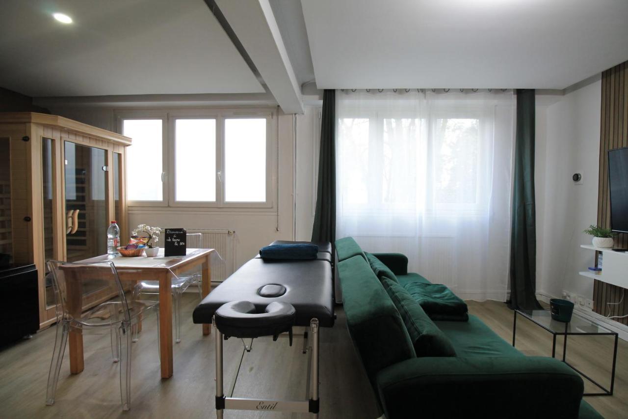 Derniere Reservations Avant Indisponibilite En Septembre Pour 12 Mois, Illimites Jacuzzi Spa Bain A Remous Interieur, Sauna Interieur, Parking Reserve, Vue Et Acces Parc, Prestations Uniques, 1Er Etage Corbeil-Essonnes Extérieur photo