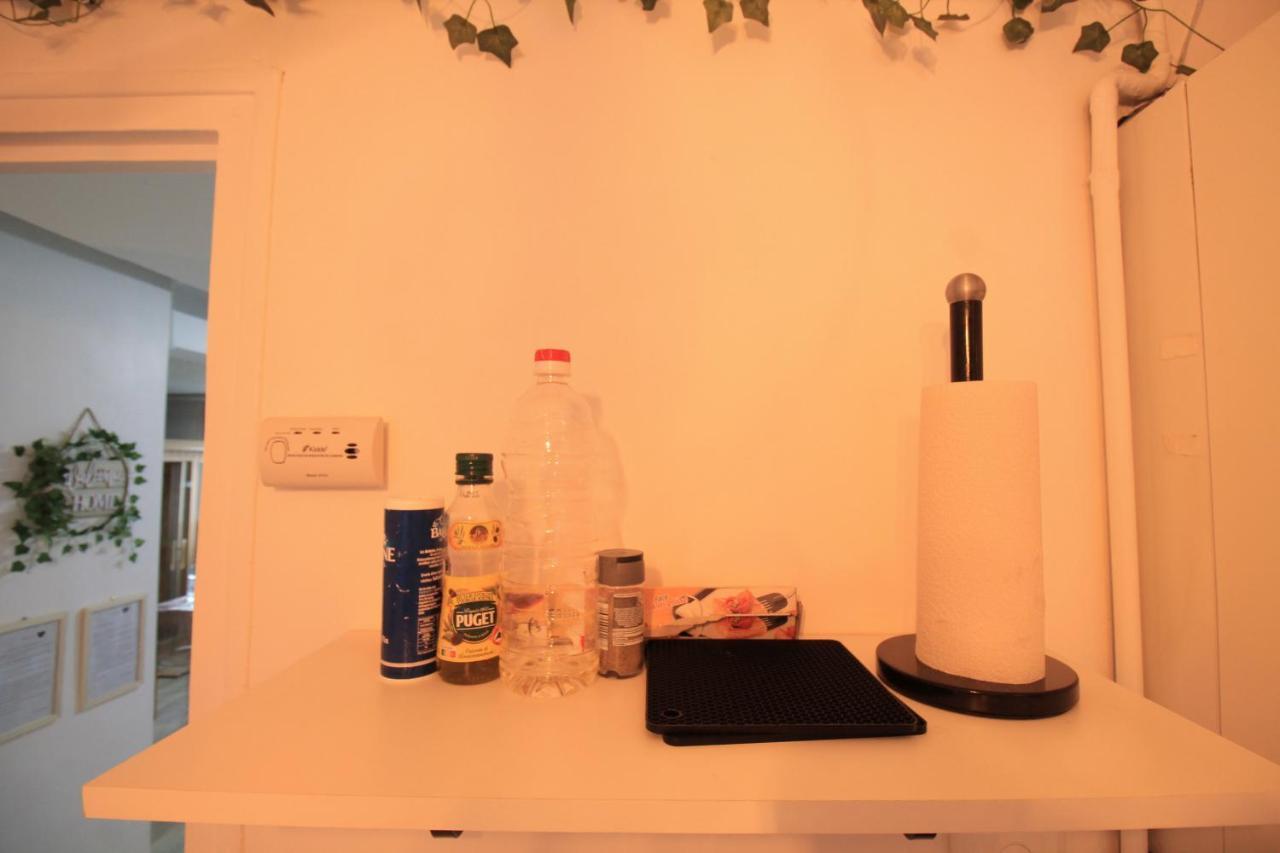 Derniere Reservations Avant Indisponibilite En Septembre Pour 12 Mois, Illimites Jacuzzi Spa Bain A Remous Interieur, Sauna Interieur, Parking Reserve, Vue Et Acces Parc, Prestations Uniques, 1Er Etage Corbeil-Essonnes Extérieur photo